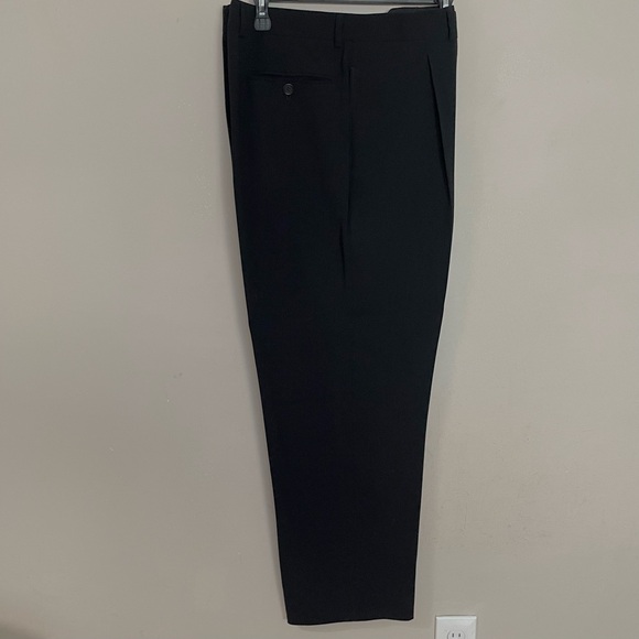 Men's GIORGIO ARMANI Black CLASSICO Pleated 100% Pure Wool Dress SLACKS Trousers